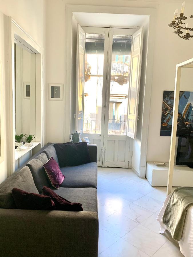 Готель Casa Del Corso Ачиреале Екстер'єр фото