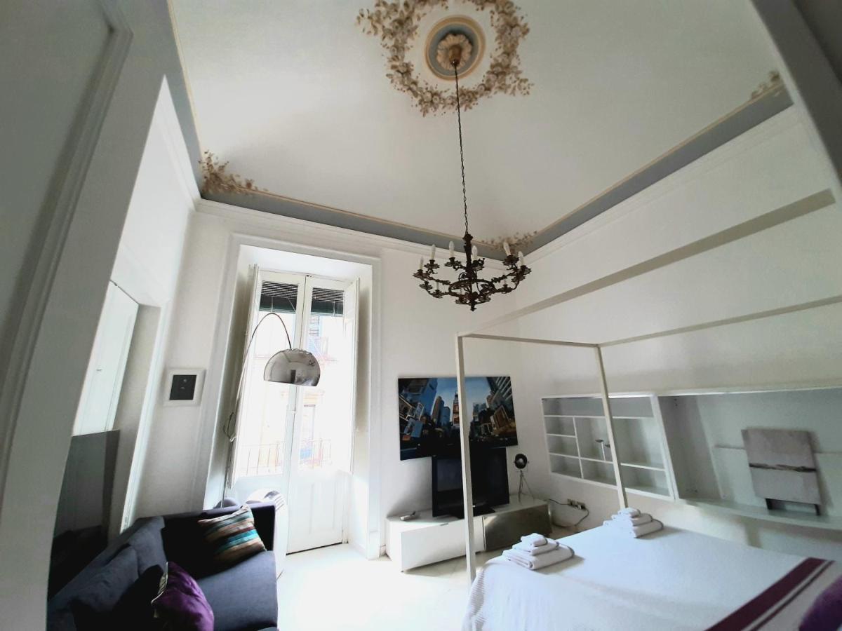 Готель Casa Del Corso Ачиреале Екстер'єр фото